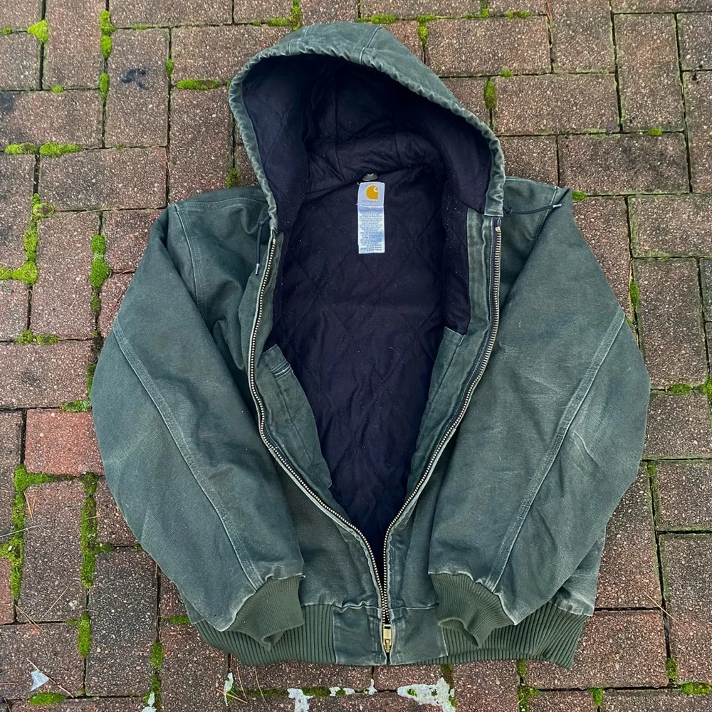 (SOLD) Vintage Carhartt Jacket Forest Green - Picture 2 of 4